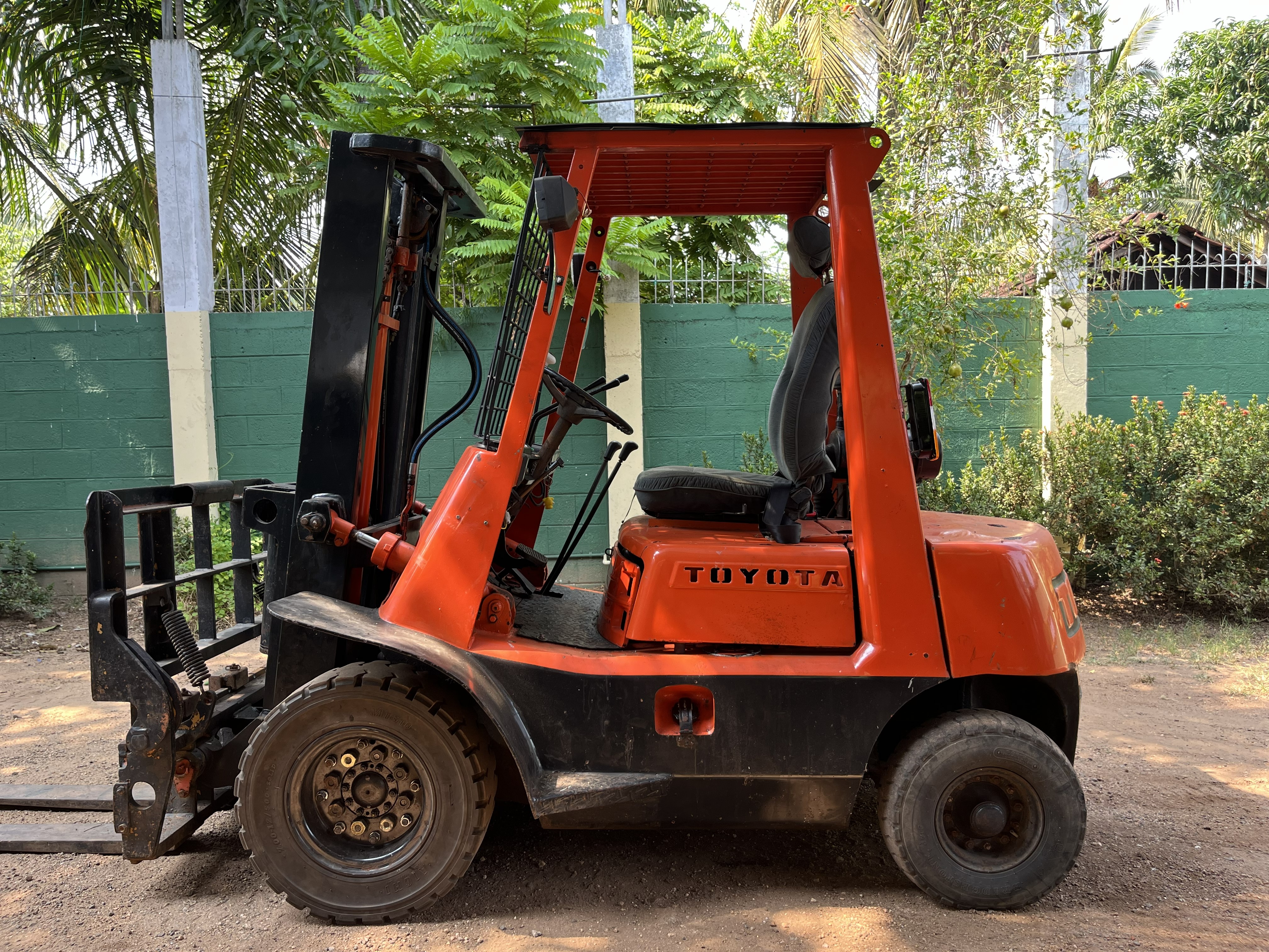 Forklift